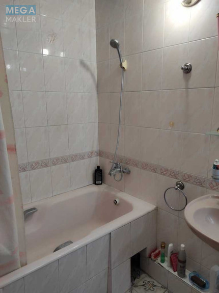 Продаж дома, 3&nbsp;поверху, 195&nbsp;кв.м, 6&nbsp;кімнат, ділянка 9&nbsp;соток, <a class="location-link" href="/dnepropetrovsk/" title="Недвижимость Дніпра">Дніпро</a>, Доблесная (изображение 16)