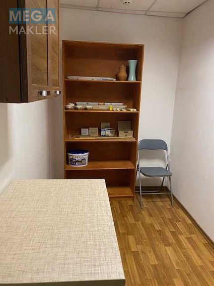 Оренда комерційної нерухомості, 95 кв.м, под офис, <a class="location-link" href="/kiev/" title="Недвижимость Київ">Київ</a>, <a class="location-link" href="/kiev/dneprovskij/" title="Недвижимость Дніпровський район">Дніпровський р-н</a>, Георгия Тороповского ул., 37а (изображение 6)