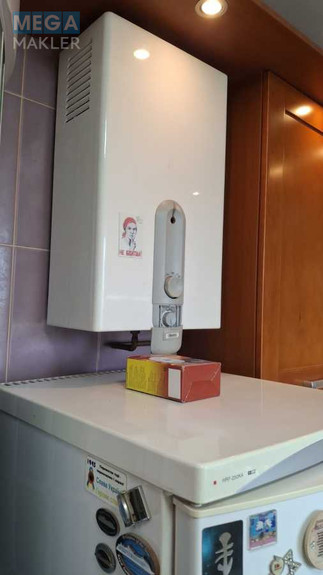 Продаж 1 кімнатної квартири (33/19/4), 5 пов. 5 пов. будинку, <a class="location-link" href="/kiev/" title="Недвижимость Київ">Київ</a>, <a class="location-link" href="/kiev/shevchenkovskij/" title="Недвижимость Шевченківський район">Шевченківський р-н</a>, Зоологічна вул., 4а (изображение 7)