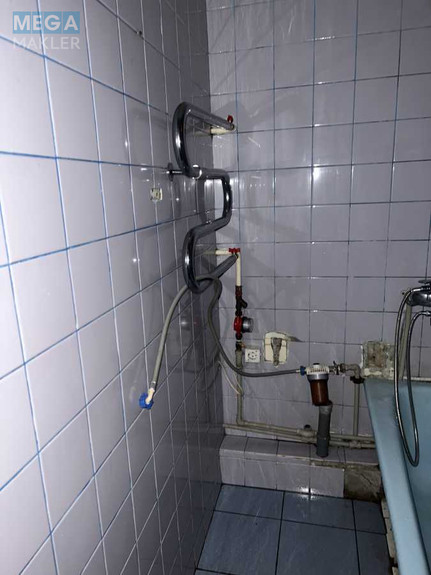 Продаж 2 кімнатної квартири (46/28/5), 5 пов. 5 пов. будинку, <a class="location-link" href="/sumi/" title="Недвижимость Суми">Суми</a>, <a class="location-link" href="/sumi/zarechnij/" title="Недвижимость Зарічний район">Зарічний р-н</a>, СКД, 40 (изображение 4)