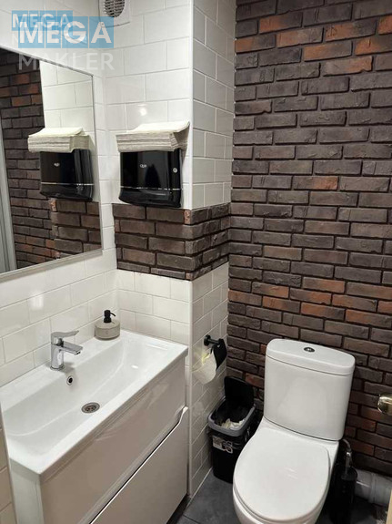 Продаж комерційної нерухомості, 75 кв.м, под магазин, <a class="location-link" href="/kiev/" title="Недвижимость Київ">Київ</a>, <a class="location-link" href="/kiev/shevchenkovskij/" title="Недвижимость Шевченківський район">Шевченківський р-н</a>, Овруцька вул., 17 (изображение 35)