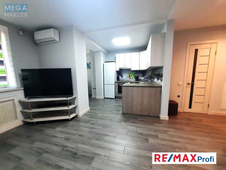 Продаж 3 кімнатної квартири (83/57/25), 4 пов. 5 пов. будинку, <a class="location-link" href="/sofievskaya-borshagovka/" title="Недвижимость Софіївська Борщагівка">Софіївська Борщагівка</a>, Сагайдачного, 7 (изображение 2)