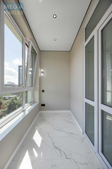 Продаж 1 кімнатної квартири (52/14/22), 5 пов. 8 пов. будинку, <a class="location-link" href="/lviv/" title="Недвижимость Львів">Львів</a>, <a class="location-link" href="/lviv/sihovskij/" title="Недвижимость Сихівський район">Сихівський р-н</a>, Зелена (изображение 8)