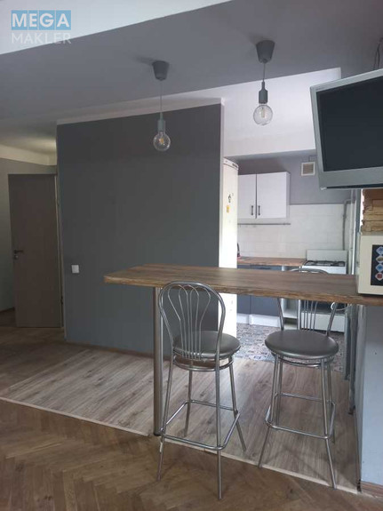 Продаж 1 кімнатної квартири (36/19/7), 7 пов. 9 пов. будинку, <a class="location-link" href="/kiev/" title="Недвижимость Київ">Київ</a>, <a class="location-link" href="/kiev/dneprovskij/" title="Недвижимость Дніпровський район">Дніпровський р-н</a>, Русанівська Набережна вул., 10 (изображение 5)