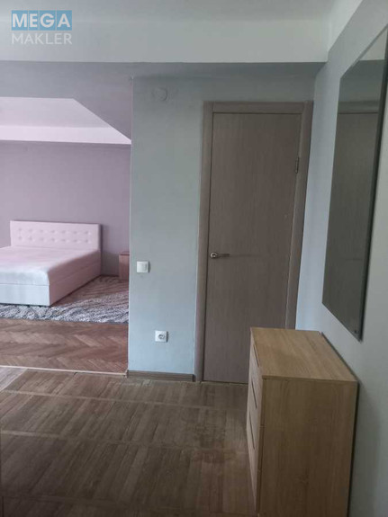 Продаж 1 кімнатної квартири (36/19/7), 7 пов. 9 пов. будинку, <a class="location-link" href="/kiev/" title="Недвижимость Київ">Київ</a>, <a class="location-link" href="/kiev/dneprovskij/" title="Недвижимость Дніпровський район">Дніпровський р-н</a>, Русанівська Набережна вул., 10 (изображение 11)