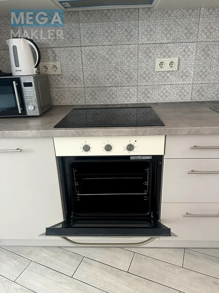 Оренда 1 кімнатної квартири, люкс, <a class="location-link" href="/kiev/" title="Недвижимость Київ">Київ</a>, <a class="location-link" href="/kiev/dneprovskij/" title="Недвижимость Дніпровський район">Дніпровський р-н</a>, вул. Юрія Липи 6, ЖК Комфорт Таун ( <img src="https://megamakler.com.ua/metro/ff0000.gif" alt="" class="metro" /> м. Левобережная, 15-20 хв. ) (изображение 5)