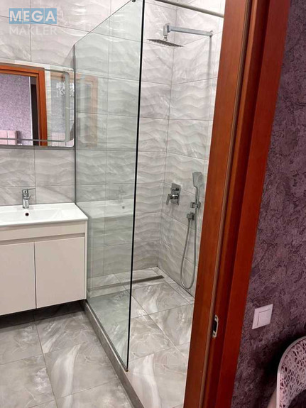 Оренда 1 кімнатної квартири, <a class="location-link" href="/odessa/" title="Недвижимость Одеса">Одеса</a>, <a class="location-link" href="/odessa/primorskij/" title="Недвижимость Приморський район">Приморський р-н</a>, Каманина, 16а/4 (изображение 7)