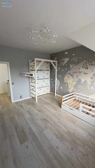 Продаж дома, 2 поверху, 120 кв.м, 3 кімнати, ділянка 2,17 сотки, <a class="location-link" href="/sumi/" title="Недвижимость Суми">Суми</a>, <a class="location-link" href="/sumi/zarechnij/" title="Недвижимость Зарічний район">Зарічний р-н</a>, провулок Льотний, 9/5 (изображение 8)