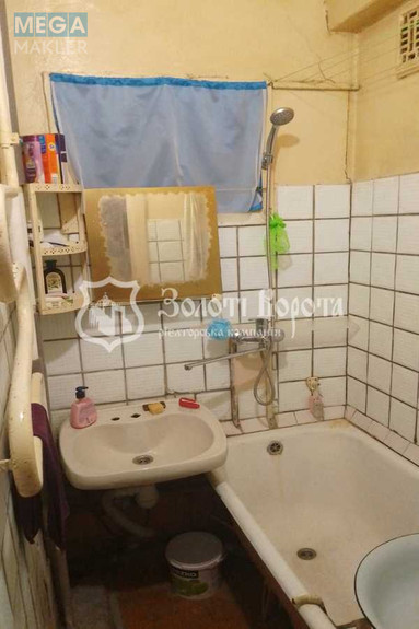 Продаж 3 кімнатної квартири (15/?/?), 3 пов. 9 пов. будинку, <a class="location-link" href="/kiev/" title="Недвижимость Київ">Київ</a>, <a class="location-link" href="/kiev/goloseevskij/" title="Недвижимость Голосіївський район">Голосіївський р-н</a>, Васильківська вул., 2а (изображение 7)