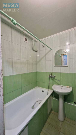 Продаж 2 кімнатної квартири (44/32/7), 1 пов. 9 пов. будинку, <a class="location-link" href="/odessa/" title="Недвижимость Одеса">Одеса</a>, <a class="location-link" href="/odessa/suvorovskij/" title="Недвижимость Суворовський район">Суворовський р-н</a>, Жолио Кюри, 24а (изображение 6)