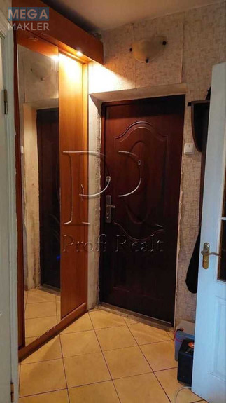 Продаж 1 кімнатної квартири (31/15/7), 5 пов. 5 пов. будинку, <a class="location-link" href="/kiev/" title="Недвижимость Київ">Київ</a>, <a class="location-link" href="/kiev/svyatoshinskij/" title="Недвижимость Святошинський район">Святошинський р-н</a>, Сімї Сосніних вул., 8 (изображение 10)