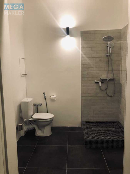 Продаж 3 кімнатної квартири (117/68/17), 2 пов. 10 пов. будинку, <a class="location-link" href="/kiev/" title="Недвижимость Київ">Київ</a>, <a class="location-link" href="/kiev/pecherskij/" title="Недвижимость Печерський район">Печерський р-н</a>, Московська вул., 46/2 (изображение 15)