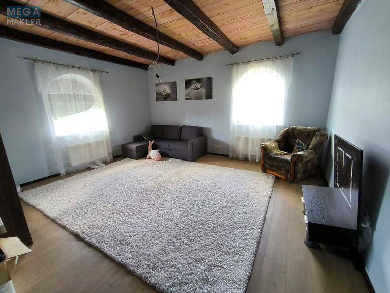 Продаж дома, 2&nbsp;поверху, 350&nbsp;кв.м, 6&nbsp;кімнат, ділянка 8&nbsp;соток, <a class="location-link" href="/nikolaevka-selo-kv-makarovskij-rajon/" title="Недвижимость Миколаївка">Миколаївка</a>, миколаївська (изображение 15)