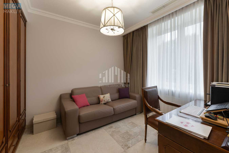 Продаж дома, 2&nbsp;поверху, 332&nbsp;кв.м, 5&nbsp;кімнат, ділянка 18&nbsp;соток, <a class="location-link" href="/osikovo-selo-kv/" title="Недвижимость Осикові">Осикове</a>, Зарічна, 98 (изображение 10)