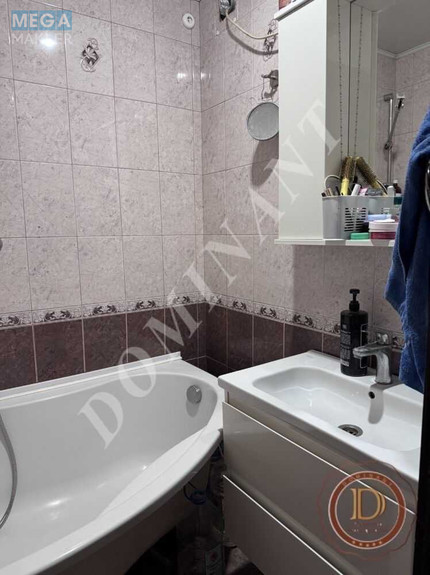 Продаж 3 кімнатної квартири (69/47/8), 9 пов. 10 пов. будинку, <a class="location-link" href="/zaporozhje/" title="Недвижимость Запоріжжя">Запоріжжя</a>, <a class="location-link" href="/zaporozhje/kommunarskij/" title="Недвижимость Комунарський район">Комунарський р-н</a>, Новокузнецкая, 20 (изображение 9)