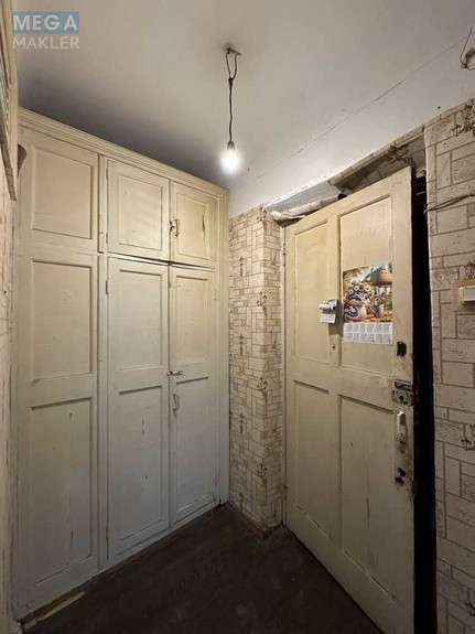 Продаж 2 кімнатної квартири (44/27/7), 2 пов. 3 пов. будинку, <a class="location-link" href="/kiev/" title="Недвижимость Київ">Київ</a>, <a class="location-link" href="/kiev/goloseevskij/" title="Недвижимость Голосіївський район">Голосіївський р-н</a>, Науки просп., 59 (изображение 8)