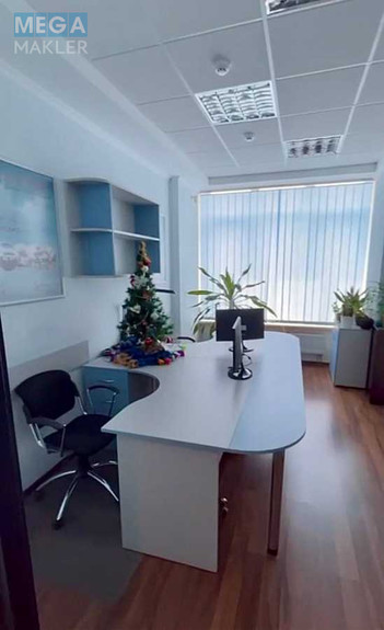 Оренда комерційної нерухомості, 240 кв.м, под офис, <a class="location-link" href="/kiev/" title="Недвижимость Київ">Київ</a>, <a class="location-link" href="/kiev/darnickij/" title="Недвижимость Дарницький район">Дарницький р-н</a>, Днепровская наб., 26ж (изображение 8)