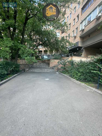 Продаж комерційної нерухомості, 510 кв.м, под магазин, <a class="location-link" href="/kiev/" title="Недвижимость Київ">Київ</a>, <a class="location-link" href="/kiev/shevchenkovskij/" title="Недвижимость Шевченківський район">Шевченківський р-н</a>, Гоголівська вул., 37/2 (изображение 6)