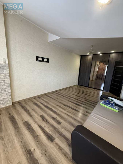 Продаж 1 кімнатної квартири (40/23/8), 9 пов. 9 пов. будинку, <a class="location-link" href="/irpen/" title="Недвижимость Ірпінь">Ірпінь</a>, Полтавская, 64в (изображение 7)