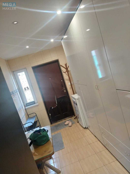 Оренда дома, <a class="location-link" href="/kiev/" title="Недвижимость Київ">Київ</a>, <a class="location-link" href="/kiev/pecherskij/" title="Недвижимость Печерський район">Печерський р-н</a>, Менделеева ул., 45 (изображение 6)