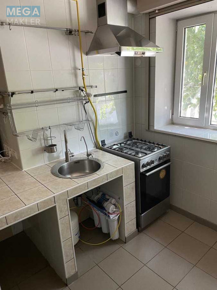 Оренда дома, <a class="location-link" href="/kiev/" title="Недвижимость Київ">Київ</a>, <a class="location-link" href="/kiev/obolonskij/" title="Недвижимость Оболонський район">Оболонський р-н</a>, 14-а лінія вул., 1 (изображение 9)