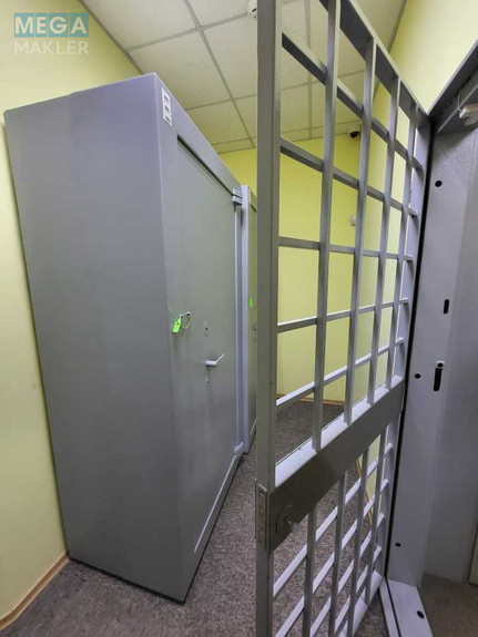 Продаж комерційної нерухомості, 401,20 кв.м, под офис, <a class="location-link" href="/zhitomir/" title="Недвижимость Житомир">Житомир</a>, <a class="location-link" href="/zhitomir/bogunskij/" title="Недвижимость Богунський район">Богунський р-н</a>, Небесної Сотні, 41 (изображение 9)