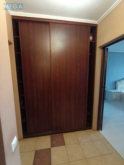 Оренда 3 кімнатної квартири, <a class="location-link" href="/kiev/" title="Недвижимость Київ">Київ</a>, <a class="location-link" href="/kiev/solomenskij/" title="Недвижимость Солом'янський район">Солом'янський р-н</a>, Митрополита Василя Липківського вул., 34 (изображение 9)