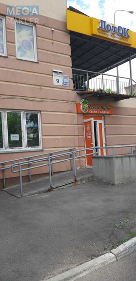 Оренда комерційної нерухомості, 388 кв.м, под офис, <a class="location-link" href="/kiev/" title="Недвижимость Київ">Київ</a>, <a class="location-link" href="/kiev/goloseevskij/" title="Недвижимость Голосіївський район">Голосіївський р-н</a>, Моторный пер., 9 (изображение 2)