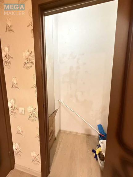 Оренда 1 кімнатної квартири, <a class="location-link" href="/kiev/" title="Недвижимость Київ">Київ</a>, <a class="location-link" href="/kiev/dneprovskij/" title="Недвижимость Дніпровський район">Дніпровський р-н</a>, Юрія Шумського вул., 3Г (изображение 8)