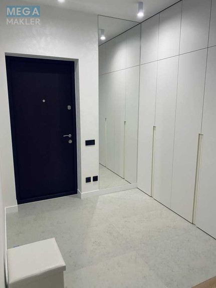 Оренда 3 кімнатної квартири, <a class="location-link" href="/kiev/" title="Недвижимость Київ">Київ</a>, <a class="location-link" href="/kiev/pecherskij/" title="Недвижимость Печерський район">Печерський р-н</a>, Предславинська вул., 44 (изображение 14)