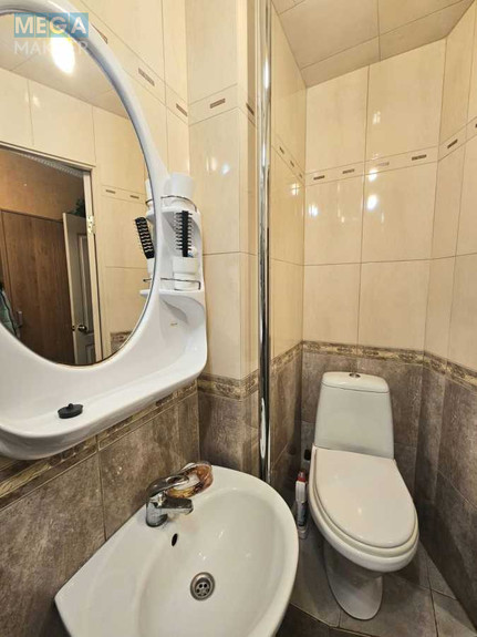 Оренда 2 кімнатної квартири, <a class="location-link" href="/kiev/" title="Недвижимость Київ">Київ</a>, <a class="location-link" href="/kiev/shevchenkovskij/" title="Недвижимость Шевченківський район">Шевченківський р-н</a>, Саратовская ул., 53/31 (изображение 9)