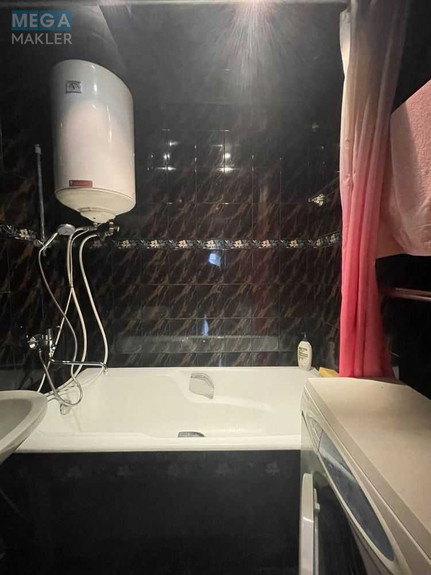 Оренда 4 кімнатні квартири, <a class="location-link" href="/dnepropetrovsk/" title="Недвижимость Дніпра">Дніпро</a>, Новокрымская, 5 (изображение 3)