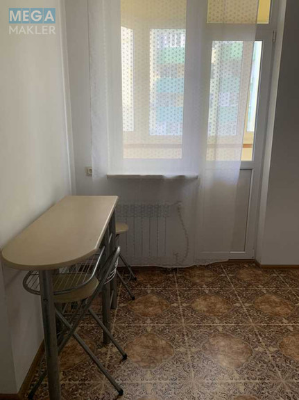 Оренда 1 кімнатної квартири, <a class="location-link" href="/kiev/" title="Недвижимость Київ">Київ</a>, <a class="location-link" href="/kiev/dneprovskij/" title="Недвижимость Дніпровський район">Дніпровський р-н</a>, Ярослава Гашека бульв., 20/3 (изображение 8)