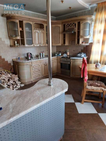 Продаж комерційної нерухомості, 192,40 кв.м, под офис, <a class="location-link" href="/kadishe/" title="Недвижимость Кадище">Кадище</a>, Залізнична, 36А (изображение 5)