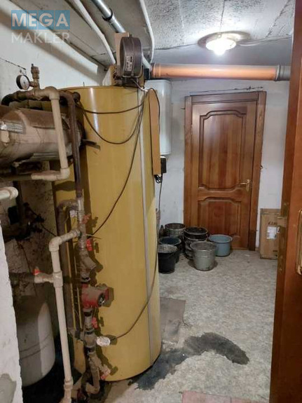 Продаж комерційної нерухомості, 192,40 кв.м, под офис, <a class="location-link" href="/kadishe/" title="Недвижимость Кадище">Кадище</a>, Залізнична, 36А (изображение 8)