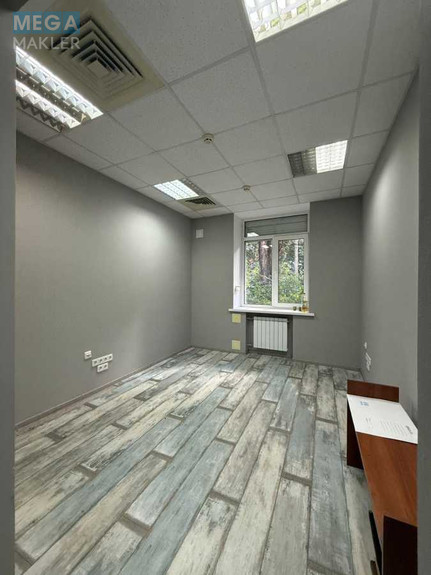 Оренда комерційної нерухомості, 90&nbsp;кв.м, под офис, <a class="location-link" href="/kiev/" title="Недвижимость Київ">Київ</a>, <a class="location-link" href="/kiev/solomenskij/" title="Недвижимость Солом'янський район">Солом'янський р-н</a>, Освіти вул., 10 (изображение 8)
