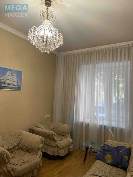 Оренда 2 кімнатної квартири, <a class="location-link" href="/odessa/" title="Недвижимость Одеса">Одеса</a>, <a class="location-link" href="/odessa/primorskij/" title="Недвижимость Приморський район">Приморський р-н</a>, Европейская площадь, 1 (изображение 3)