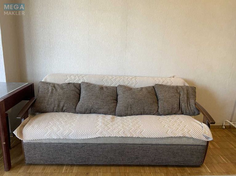 Оренда 2 кімнатної квартири, <a class="location-link" href="/kiev/" title="Недвижимость Київ">Київ</a>, <a class="location-link" href="/kiev/obolonskij/" title="Недвижимость Оболонський район">Оболонський р-н</a>, Вишгородська вул., 34/1 (изображение 3)