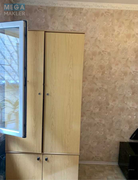 Оренда 3 кімнатної квартири, <a class="location-link" href="/odessa/" title="Недвижимость Одеса">Одеса</a>, <a class="location-link" href="/odessa/primorskij/" title="Недвижимость Приморський район">Приморський р-н</a>, Нежинская, 57 (изображение 2)