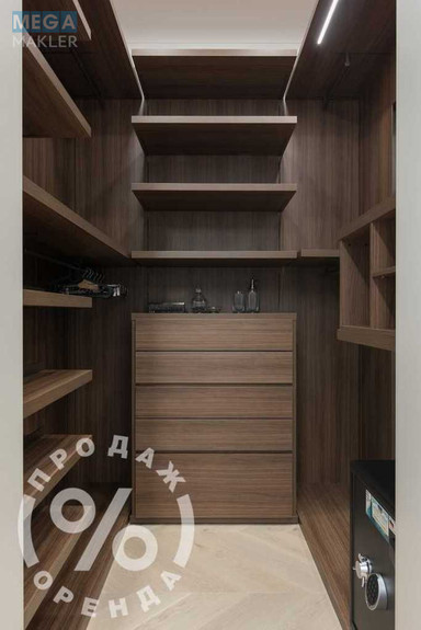 Продаж 4 кімнатної квартири (228/?/23), 5 пов. 5 пов. будинку, <a class="location-link" href="/kiev/" title="Недвижимость Київ">Київ</a>, <a class="location-link" href="/kiev/pecherskij/" title="Недвижимость Печерський район">Печерський р-н</a>, Глазунова вул., 13 (изображение 20)