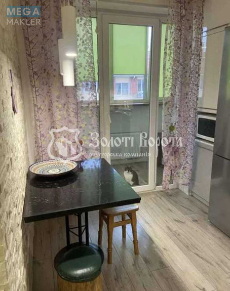 Продаж 5 кімнатної квартири (68/47/14), 6 пов. 6 пов. будинку, <a class="location-link" href="/sofievskaya-borshagovka/" title="Недвижимость Софіївська Борщагівка">Софіївська Борщагівка</a>, Тарасівська вул., 9 (изображение 4)