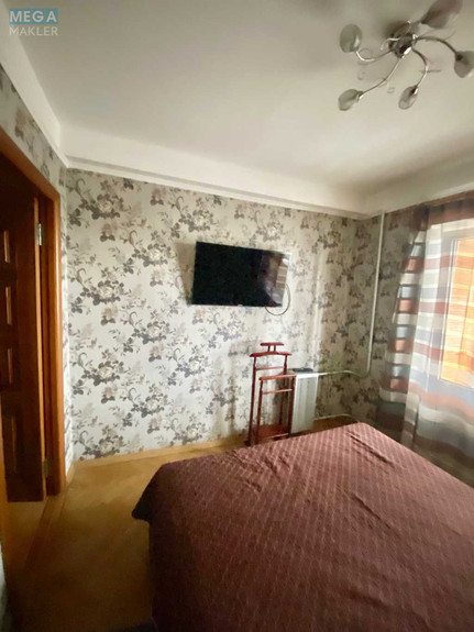 Оренда 3 кімнатної квартири, <a class="location-link" href="/kiev/" title="Недвижимость Київ">Київ</a>, <a class="location-link" href="/kiev/dneprovskij/" title="Недвижимость Дніпровський район">Дніпровський р-н</a>, Братиславська вул., 42 (изображение 4)