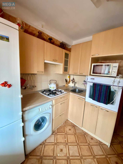 Оренда 3 кімнатної квартири, <a class="location-link" href="/kiev/" title="Недвижимость Київ">Київ</a>, <a class="location-link" href="/kiev/dneprovskij/" title="Недвижимость Дніпровський район">Дніпровський р-н</a>, Братиславська вул., 42 (изображение 9)