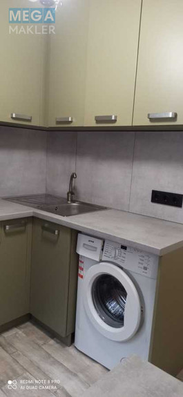 Оренда 2 кімнатної квартири, <a class="location-link" href="/kiev/" title="Недвижимость Київ">Київ</a>, <a class="location-link" href="/kiev/solomenskij/" title="Недвижимость Солом'янський район">Солом'янський р-н</a>, Николая Василенко ул., 25 (изображение 6)