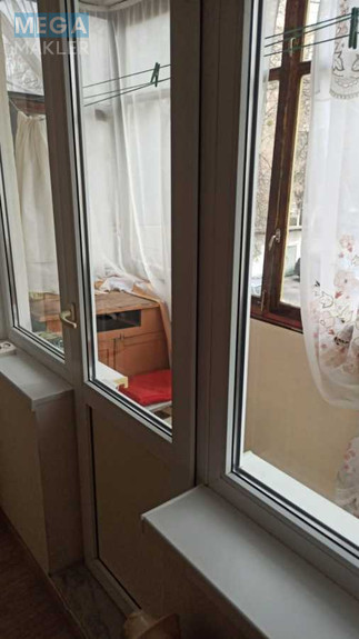 Оренда 2 кімнатної квартири, <a class="location-link" href="/kiev/" title="Недвижимость Київ">Київ</a>, <a class="location-link" href="/kiev/solomenskij/" title="Недвижимость Солом'янський район">Солом'янський р-н</a>, Николая Василенко ул., 25 (изображение 14)