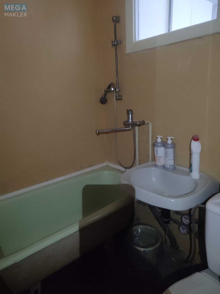 Оренда 1 кімнатної квартири, <a class="location-link" href="/kiev/" title="Недвижимость Київ">Київ</a>, <a class="location-link" href="/kiev/svyatoshinskij/" title="Недвижимость Святошинський район">Святошинський р-н</a>, Кольцова бульв. (изображение 4)