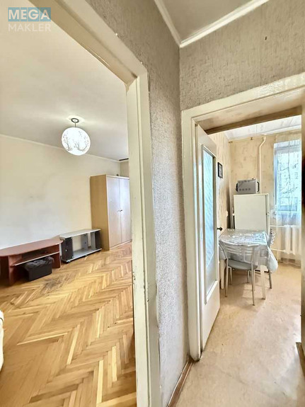 Оренда 1 кімнатної квартири, <a class="location-link" href="/kiev/" title="Недвижимость Київ">Київ</a>, <a class="location-link" href="/kiev/dneprovskij/" title="Недвижимость Дніпровський район">Дніпровський р-н</a>, Краковская ул., 18 (изображение 7)