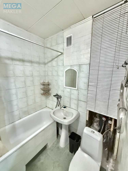 Оренда 1 кімнатної квартири, <a class="location-link" href="/kiev/" title="Недвижимость Київ">Київ</a>, <a class="location-link" href="/kiev/dneprovskij/" title="Недвижимость Дніпровський район">Дніпровський р-н</a>, Краковская ул., 18 (изображение 12)