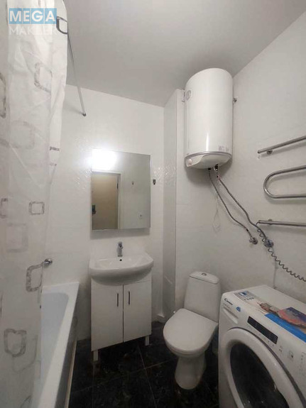 Оренда 1 кімнатної квартири, <a class="location-link" href="/kiev/" title="Недвижимость Київ">Київ</a>, <a class="location-link" href="/kiev/pecherskij/" title="Недвижимость Печерський район">Печерський р-н</a>, Миколи Соловцова вул., 2 (изображение 12)