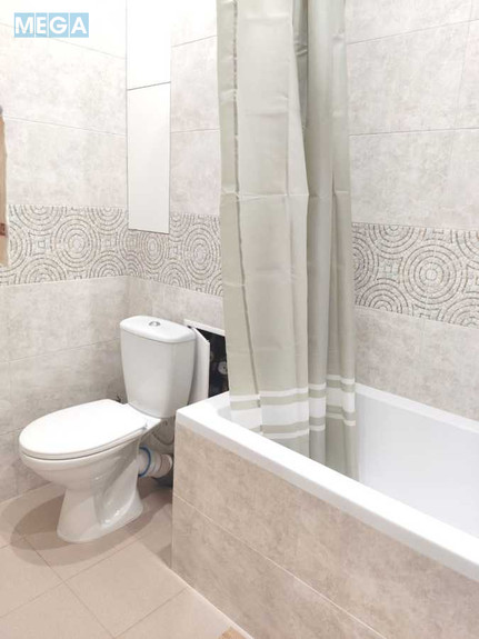 Оренда 3 кімнатної квартири, <a class="location-link" href="/kiev/" title="Недвижимость Київ">Київ</a>, <a class="location-link" href="/kiev/pecherskij/" title="Недвижимость Печерський район">Печерський р-н</a>, Анри Барбюса ул., 26 (изображение 10)